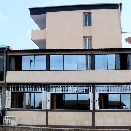 Metro Hotel Freetown Extérieur photo